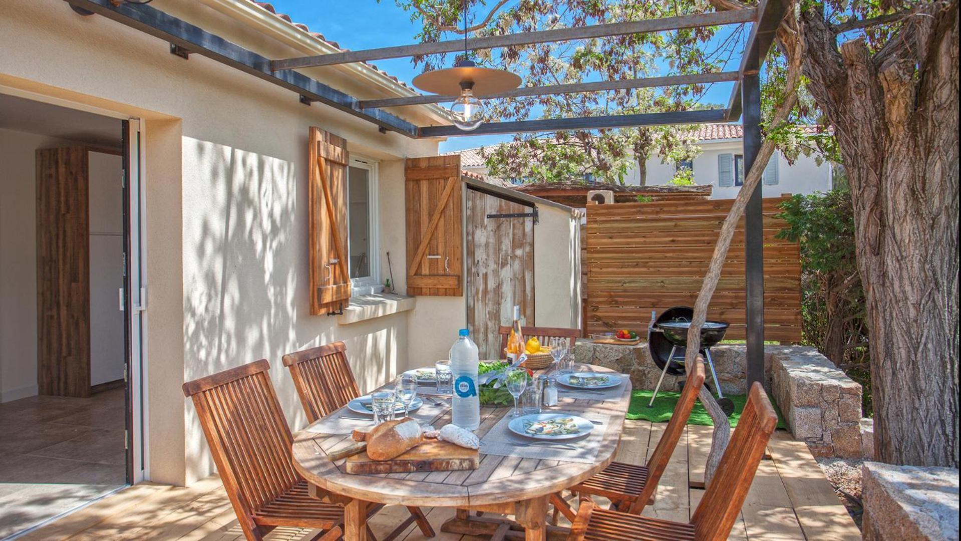 Residence Acquavital Καλβί Εξωτερικό φωτογραφία