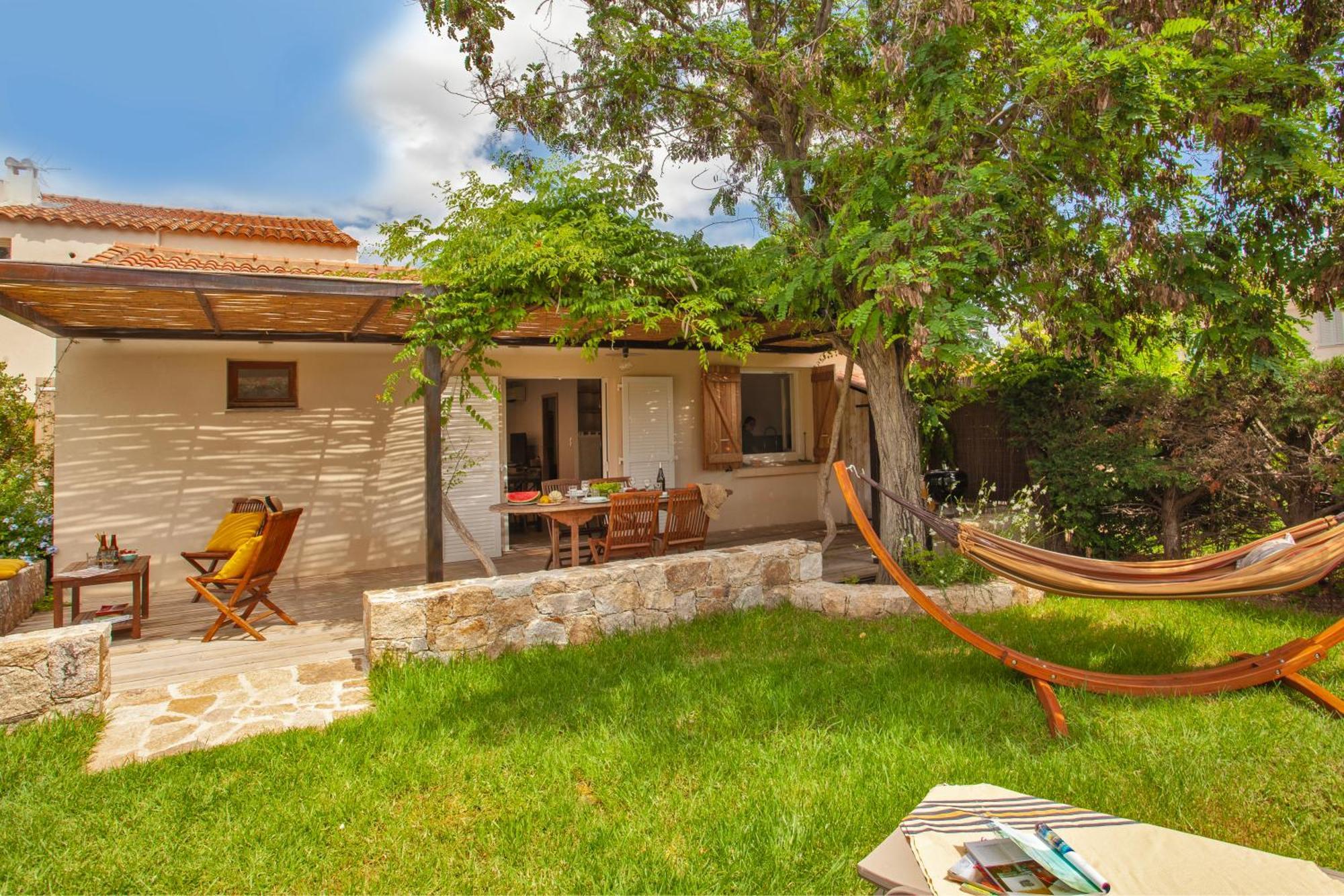 Residence Acquavital Καλβί Εξωτερικό φωτογραφία