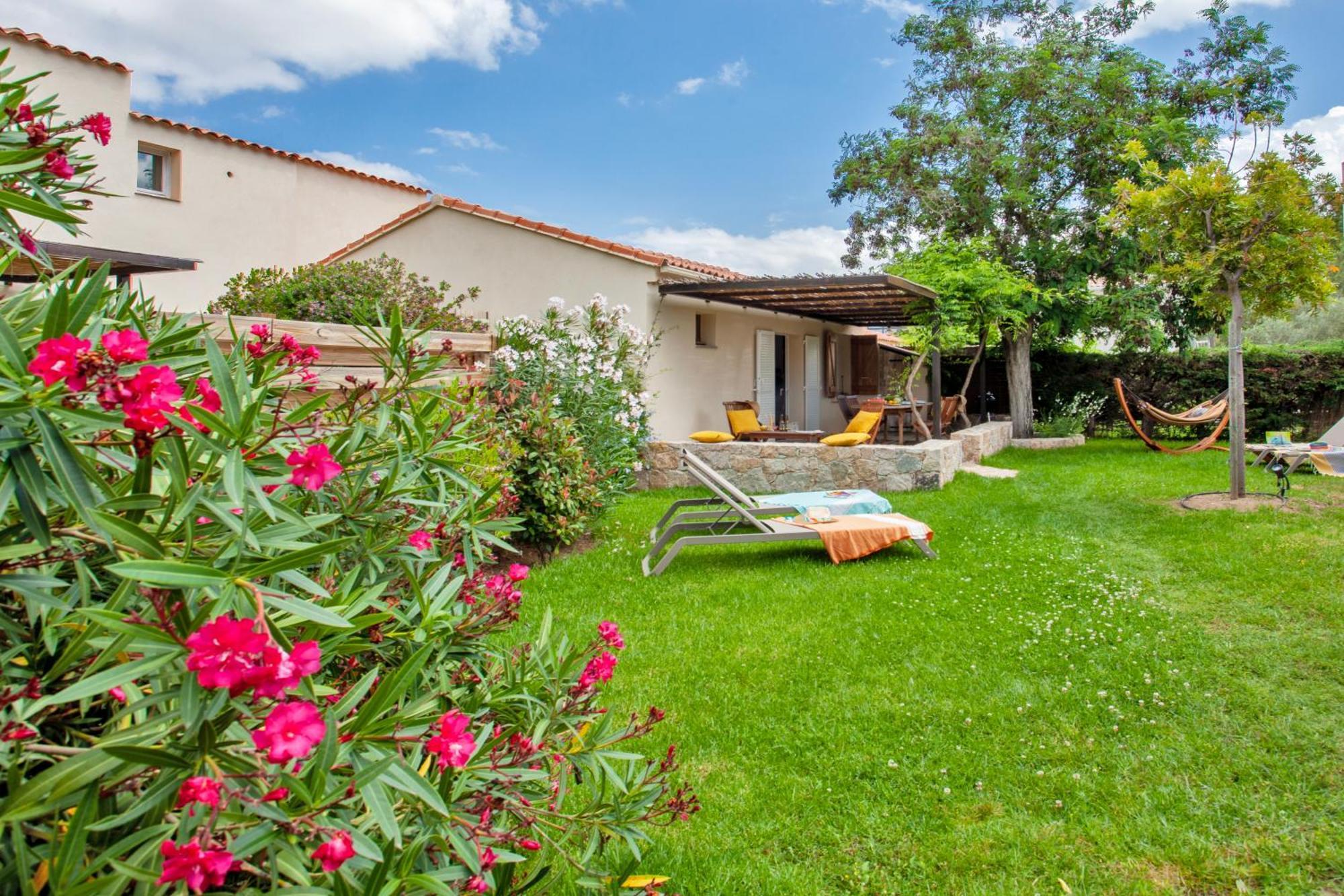 Residence Acquavital Καλβί Εξωτερικό φωτογραφία