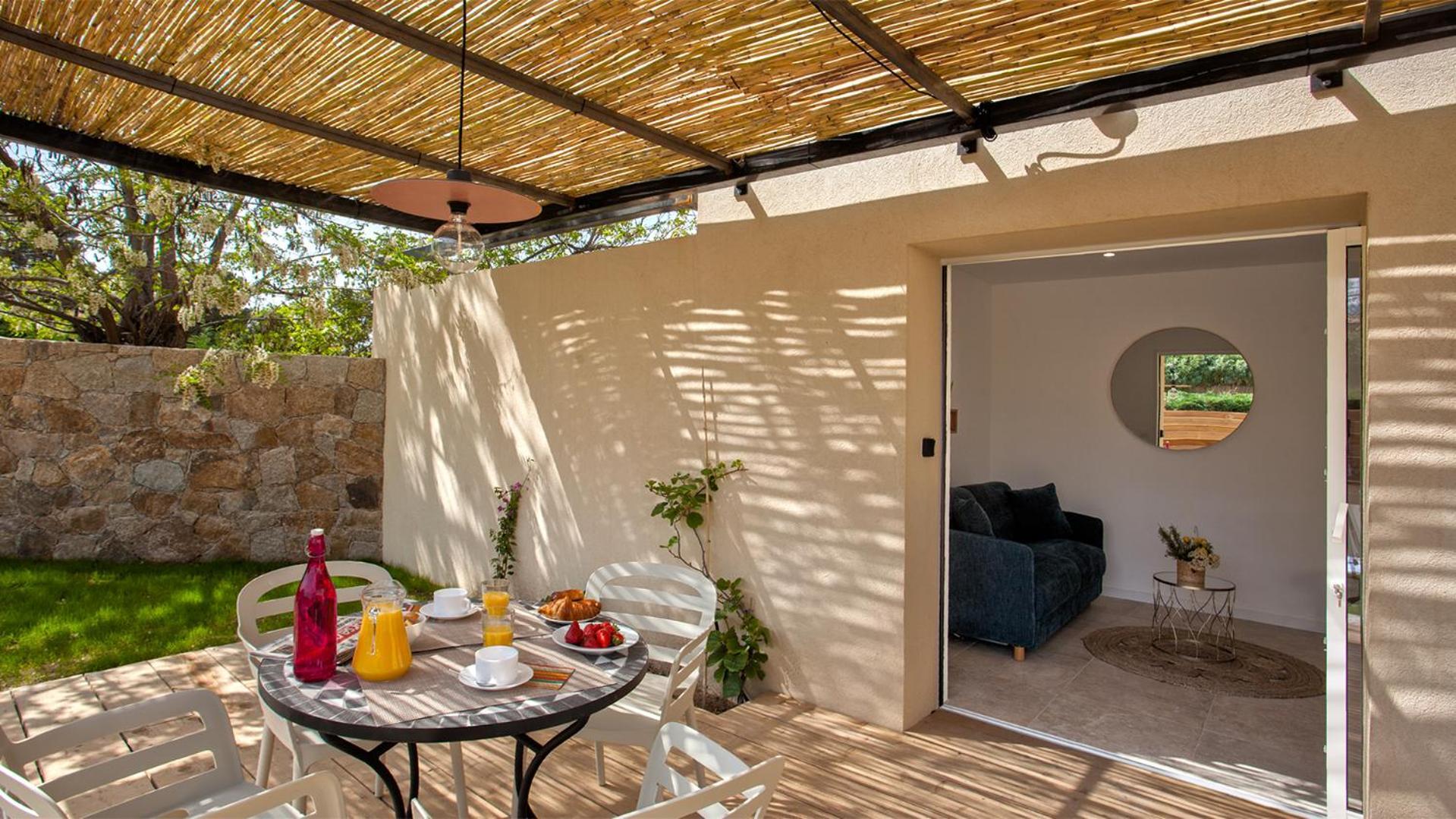 Residence Acquavital Καλβί Εξωτερικό φωτογραφία